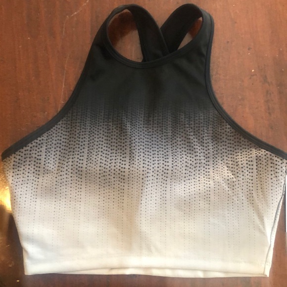 Beyond Yoga Other - Beyond Yoga sports bra size Medium